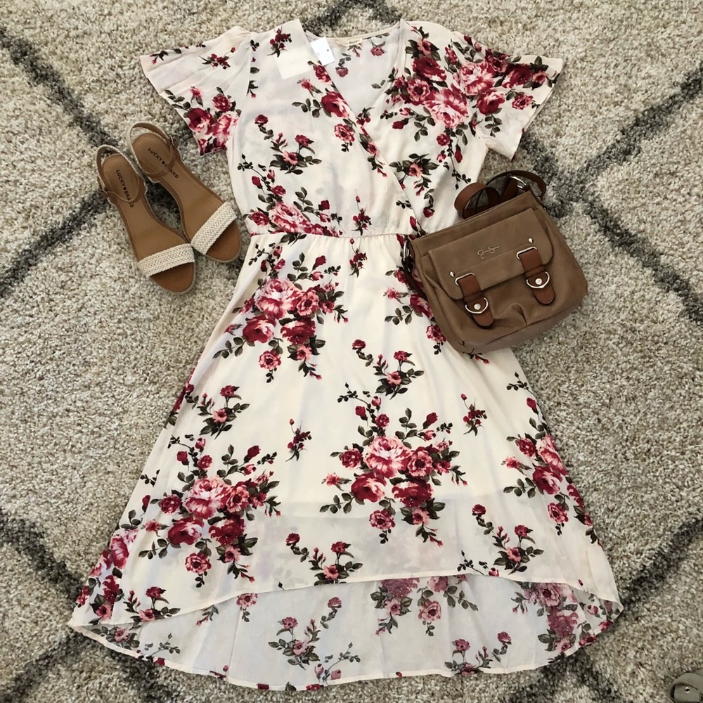 *MUST GO* Beautiful Floral Red Green Design Dress - Picture 2 of 5